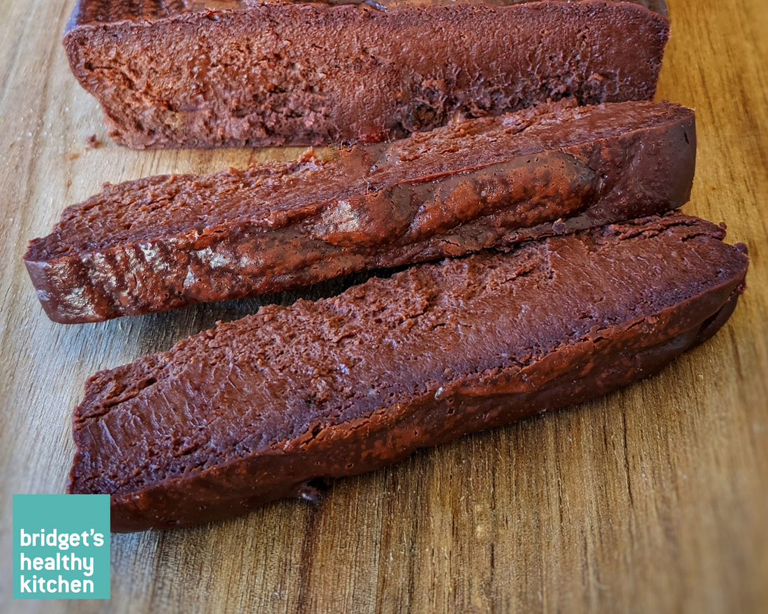 4-Ingredient Chocolate Fudge Cake