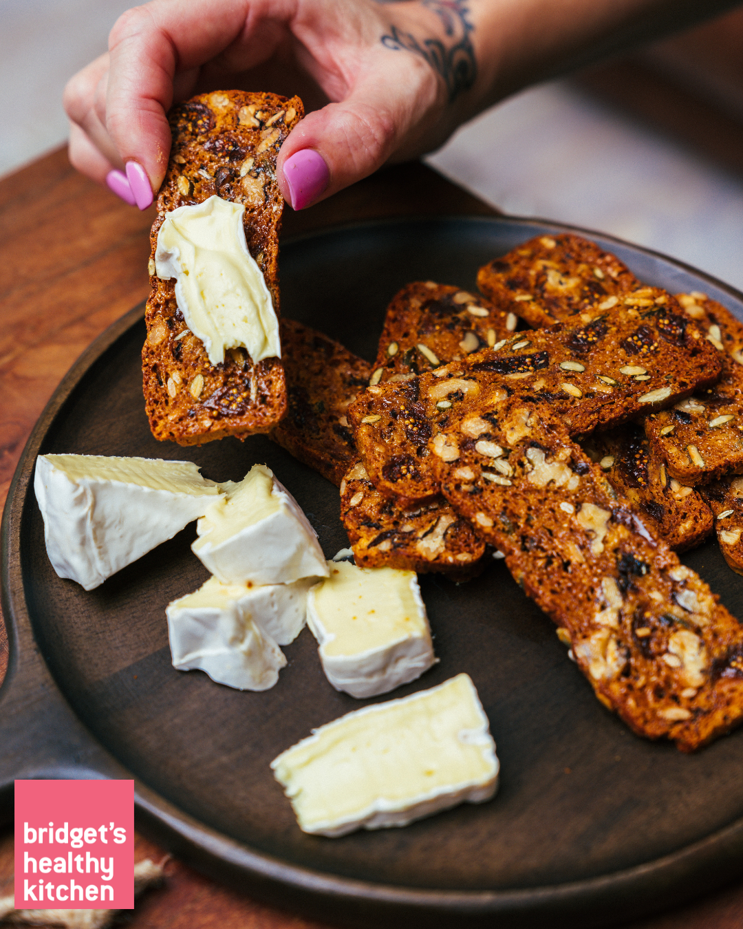 Fig and Walnut Crackers