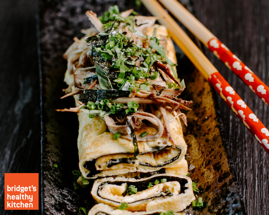 Nori Omelette with Shredded Chicken